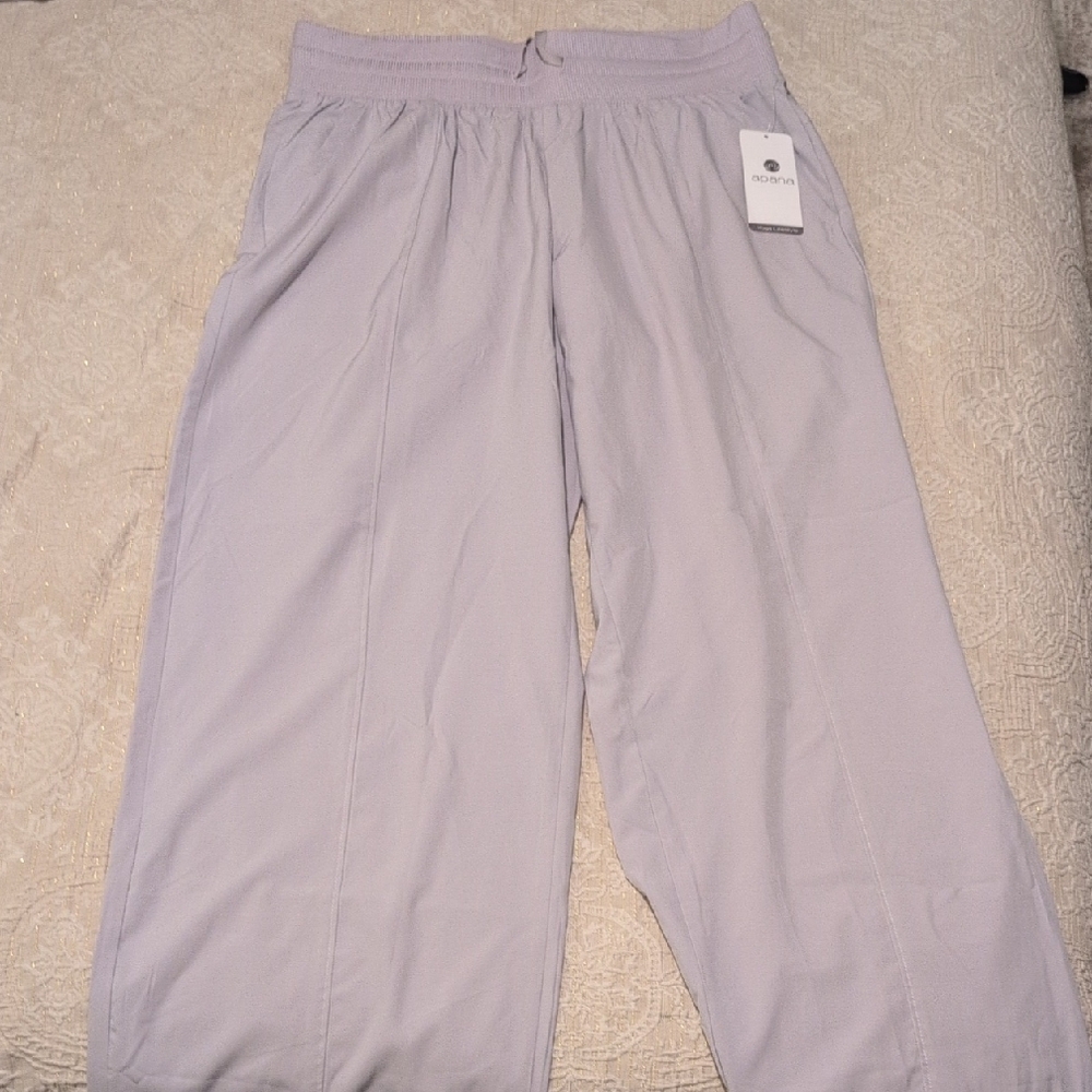 Woman's Lavender Wide Leg Active Pants
